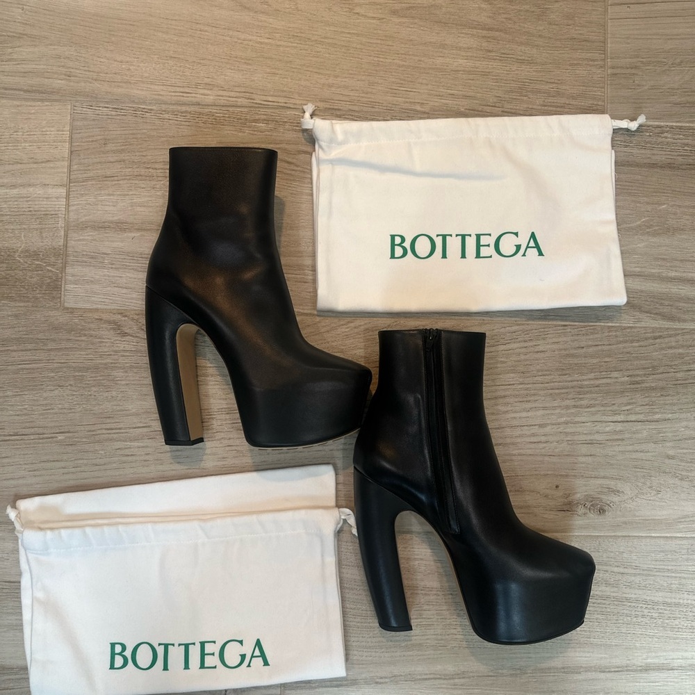 Bottega Veneta Mostra Platform Boot Brand New without Box 41